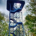 Humpfertturm (Mai 2017) Eigentlich Carl-Hassel-Turm. Benannt nach Carl Hassel dem ersten Vorsitzenden des SGV Letmathe. Der erste 1891 errichtete Aussichtsturm aus Holz wurde bereits im Winter 1891/92 von einem Sturm zerstört. Der zweite im Jahr 1892 aufgestellte Holzturm wurde 1907 wegen Ameisenfrass abgerissen. Die heutige Stahlkonstruktion wurde im Juni 1908 eingeweiht.